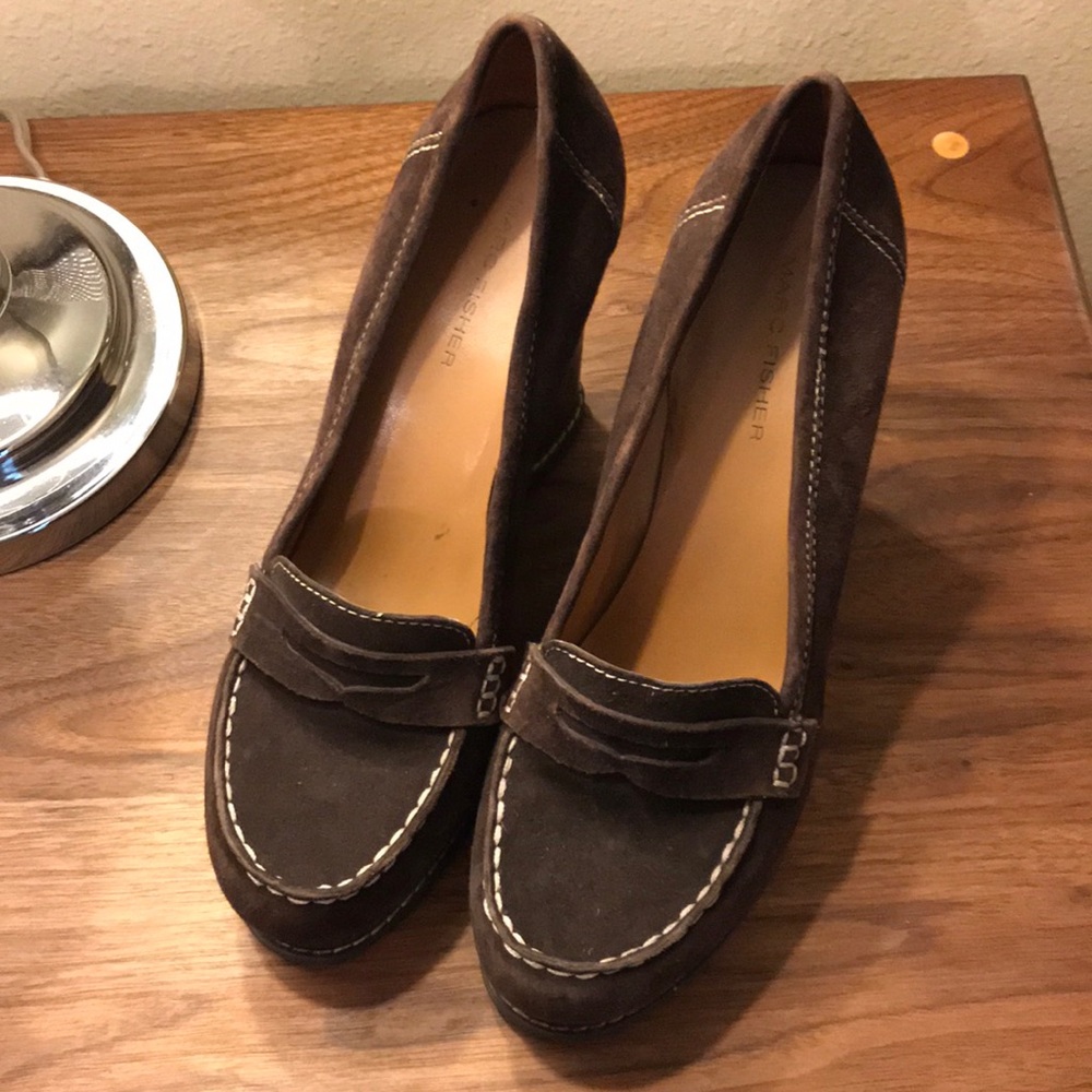 Marc Fisher Brown Suede Wedge Loafer Size 7